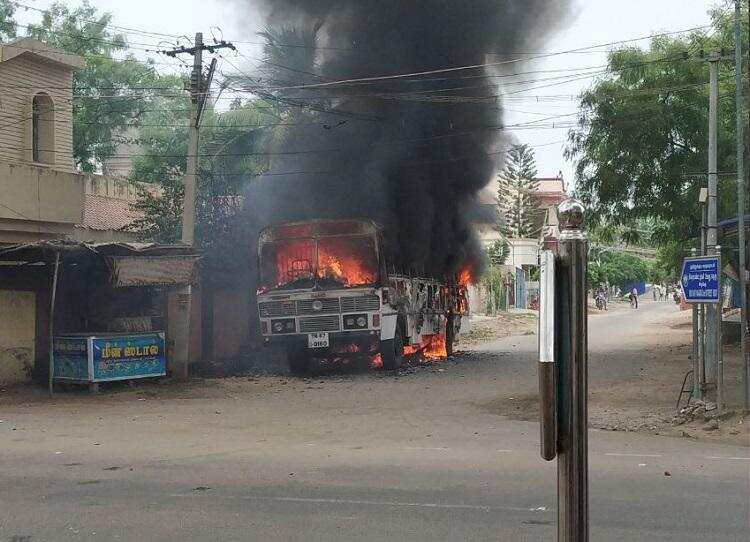 Tamil Nadu anti-Sterlite protests: Clashes break out again, police bus set on fire