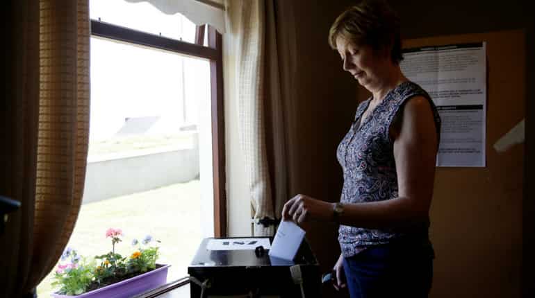 Ireland votes in 'once-in-a-generation' abortion referendum