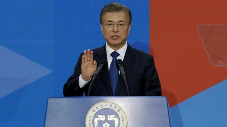 South Korea's Moon Jae-in sacks economic policy chiefs, replaces with insiders