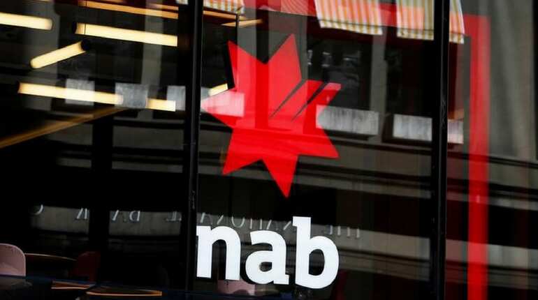 'Nationwide outrage' after National Australia Bank hit by technology outage