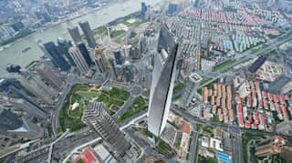 Rich Chinese outnumber wealthy Americans for first time: Credit Suisse