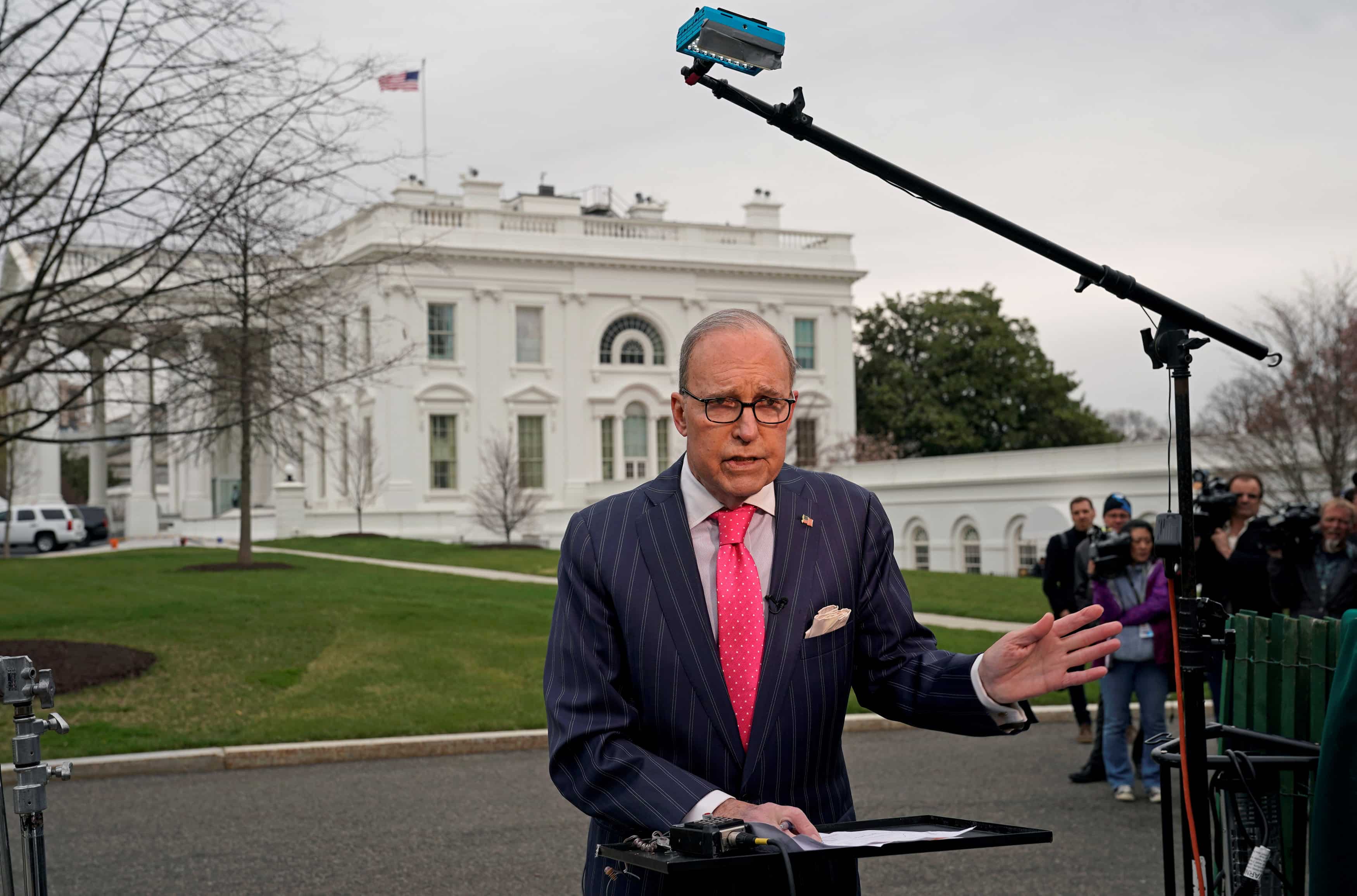 Kudlow reaffirms December 15 deadline, says US-China trade talks close