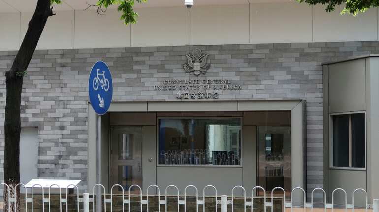 US expands China health alert amid illness reports