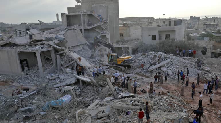 Turkey sends reinforcements to Syria's Idlib