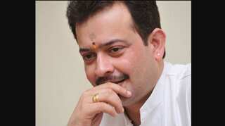 Spiritual leader turned minister Bhaiyyuji Maharaj shoots self