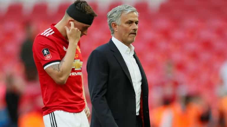 Motivate yourselves, Mourinho urges under-performing United Motivate yourselves, Mourinho urges under-performing United