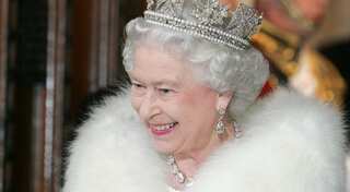 Queen Elizabeth has been betting on horses and she's made $8.8 mn over 30 years