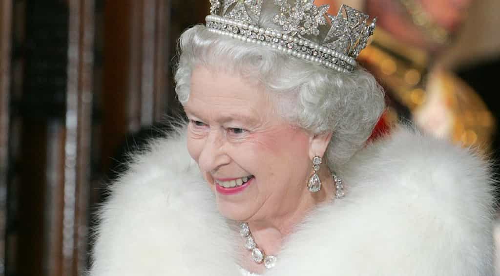 Queen Elizabeth has been betting on horses and she's made $8.8 mn over 30 years