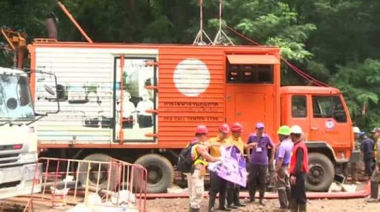 Thai football team lost in cave for 9 days found alive, safe Thai football team lost in cave for 9 days found alive, safe