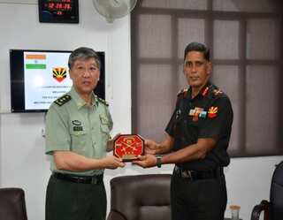 Kolkata: Chinese delegation visits Eastern command Headquarter