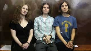 Two Pussy Riot members kicked off plane in Spain; they were drunk