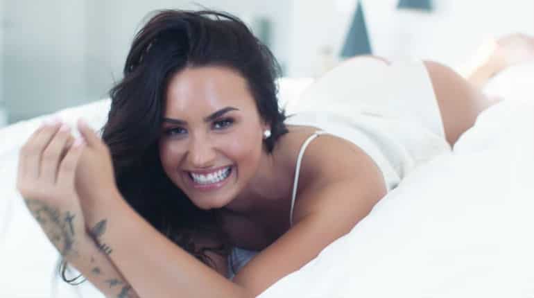 Demi Lovato to sing National Anthem at 2020 Super Bowl in Miami