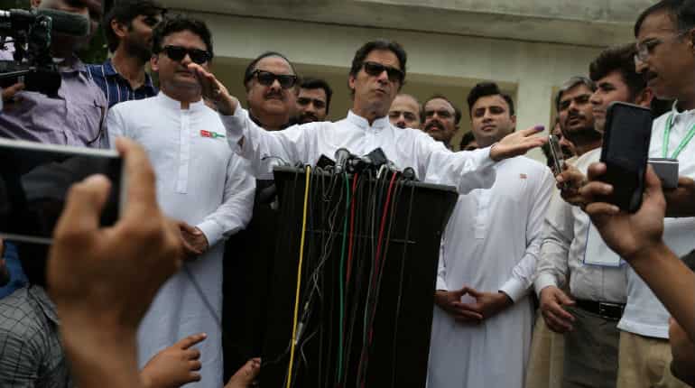 Pakistan PM Imran Khan leaves for Saudi Arabia amid bailout speculation