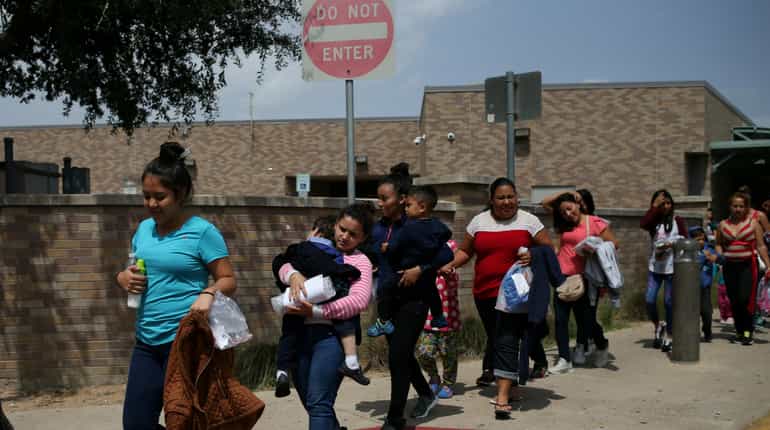 Donald Trump suspends entry of immigrants who cannot pay for healthcare