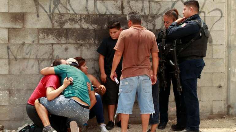 11 found killed in Mexico border town ahead of president-elect's visit 11 found killed in Mexico border town ahead of president-elect's visit