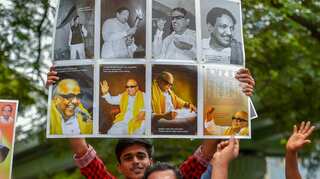 Row over Karunanidhi burial: DMK moves High Court, acting chief justice to hear case tonight