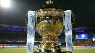 IPL captains reach Chennai to sign 'fair play' pledge