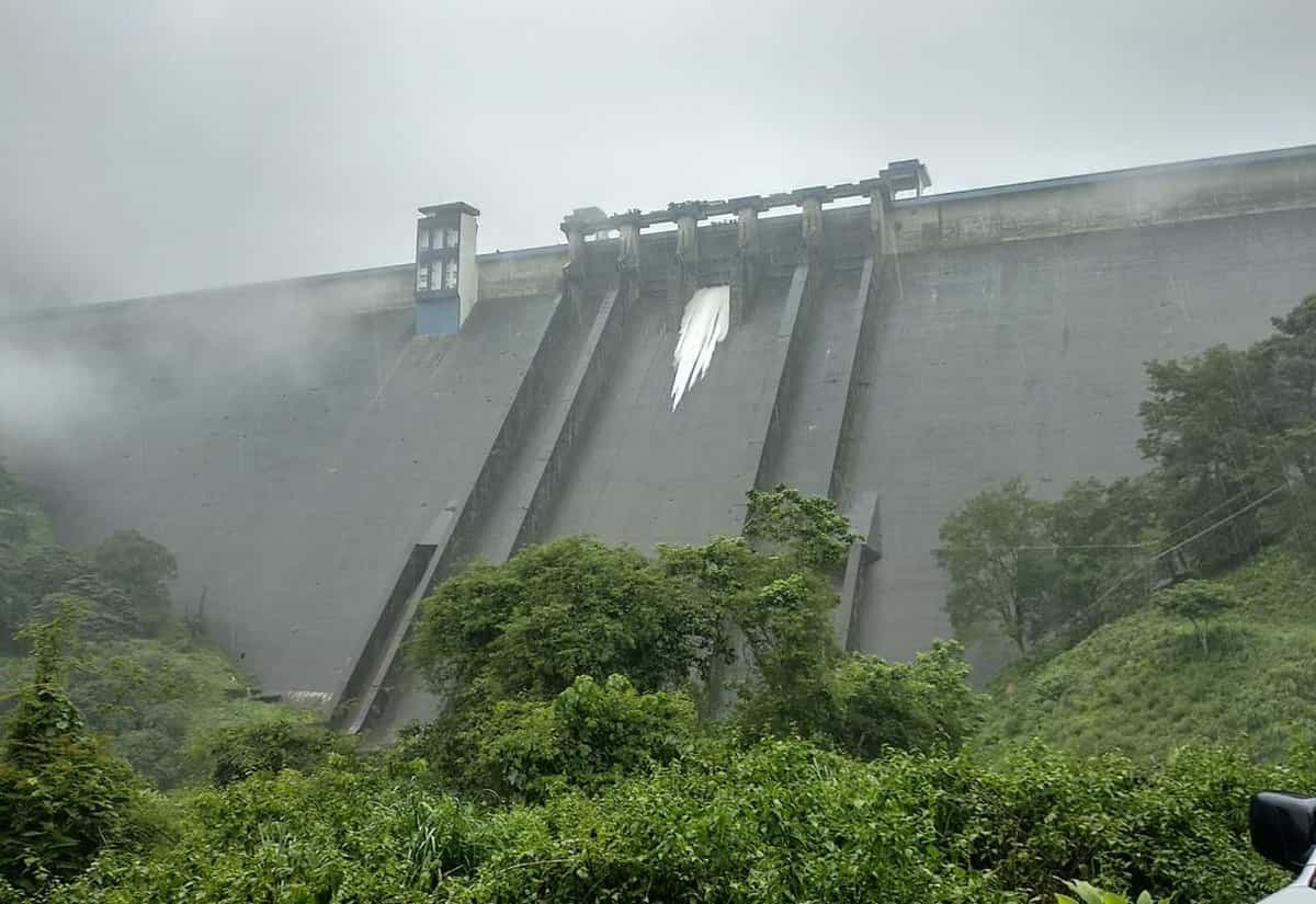 Pakistan asks India to share data of water inflow and discharge at Kishanganga dam Pakistan asks India to share data of water inflow and discharge at Kishanganga dam
