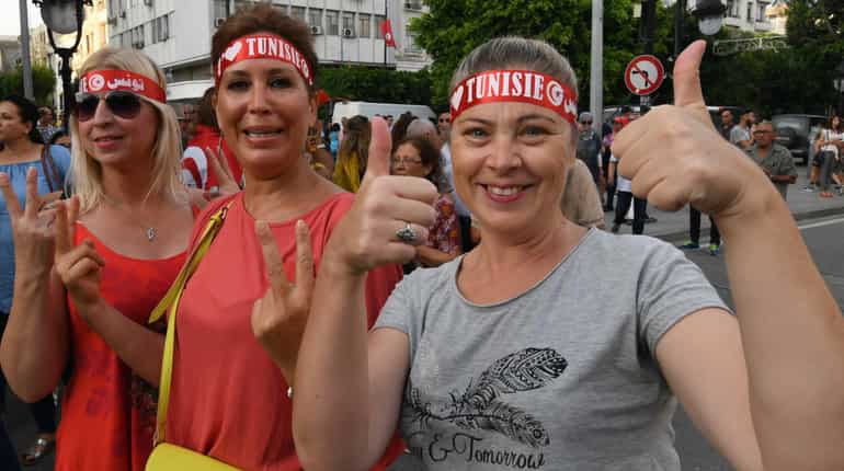 Tunisia announces draft bill to give women equal inheritance Tunisia announces draft bill to give women equal inheritance