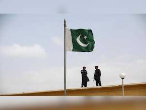 Violence in Pakistan after Hindu veterinary doctor accused of blasphemy