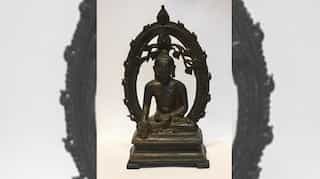 Family of British explorer return old Buddha statue to Sri Lankan temple