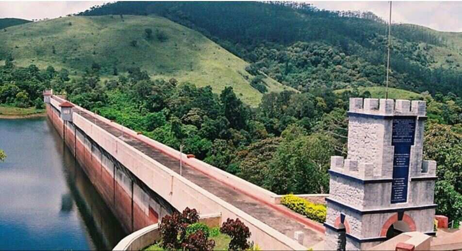 Mullaperiyar dam is safe: Tamil Nadu CM tells Kerala counterpart