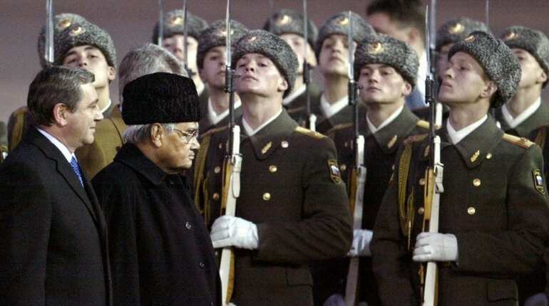 Late PM Atal Bihari Vajpayee in Russia