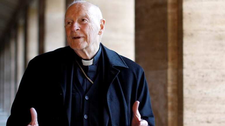 Vatican voices 'shame and sorrow' over damning sex abuse report