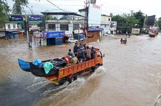 Kerala floods: Indian NGO in US donates $10,000, Qatar announces Rs 34.89 crore financial aid