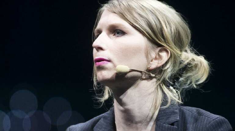 WikiLeaks probe: Supporters say Manning in 'solitary confinement'