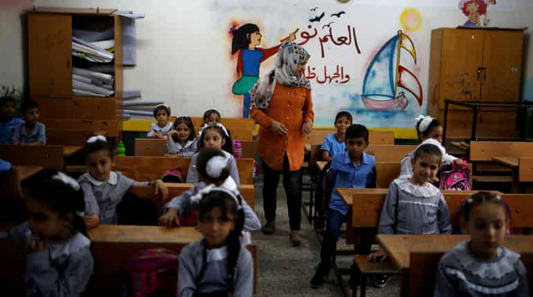 US cuts funding to UN agency helping Palestinian refugees US cuts funding to UN agency helping Palestinian refugees
