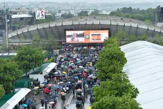 French Open organizers under fire for growing backlog