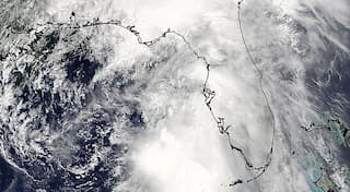 Heavy rain with strong wind, to lash southeast US as storm moves into Atlantic