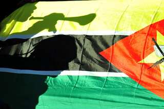 Mozambique president dismisses finance minister