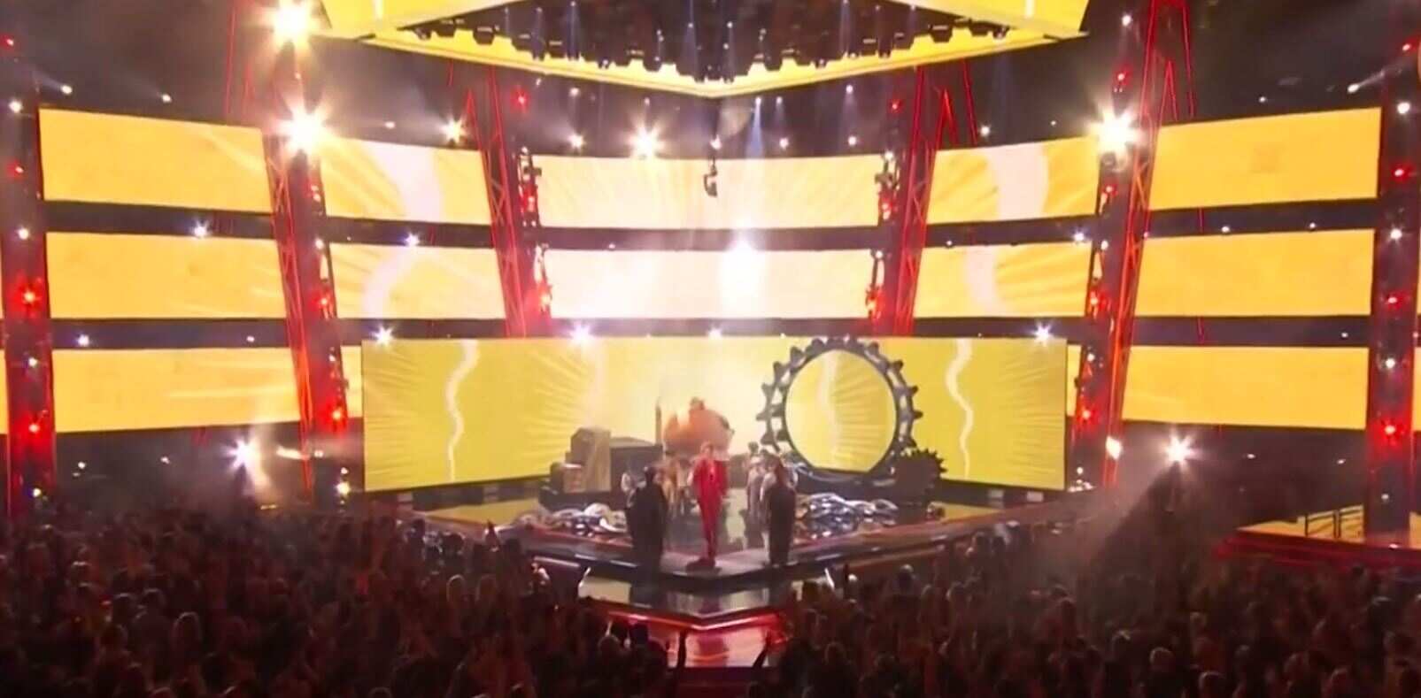 Iheartradio Music Awards and more Life & Fun News