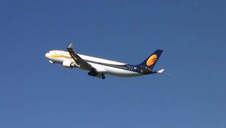 India: Harbhajan Singh slams Jet Airways pilot for racist remark India: Harbhajan Singh slams Jet Airways pilot for racist remark