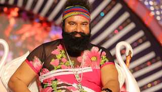 Special privileges to Dera chief Gurmeet Ram Rahim in Rohtak jail?