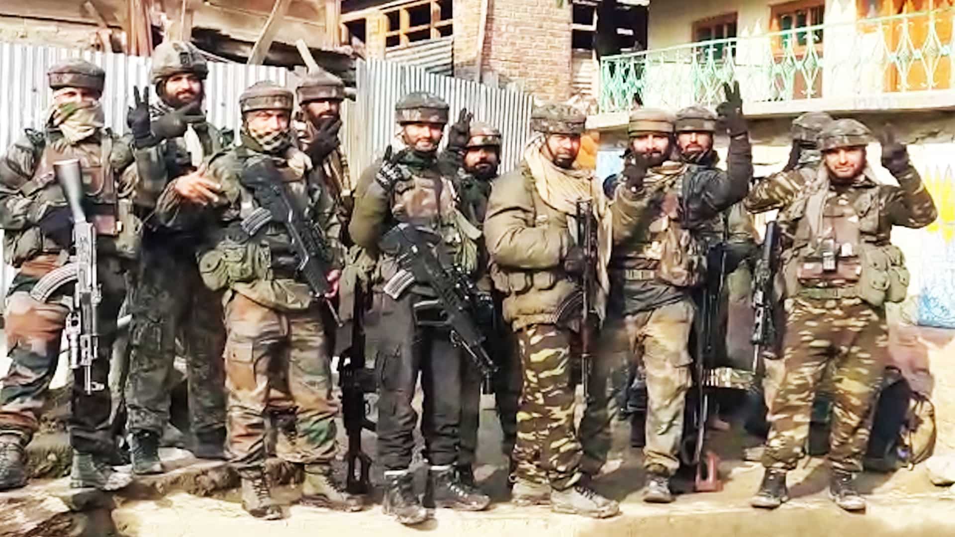Watch: 3 LeT terrorists killed in J&K encounter, 'excellent work' tweets DGP Vaid Watch: 3 LeT terrorists killed in J&K encounter, 'excellent work' tweets DGP Vaid