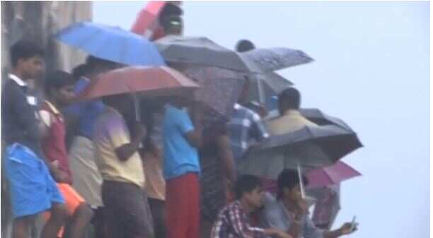 Tracking Cyclone Ockhi: Heavy rain expected in Mumbai, Gujarat