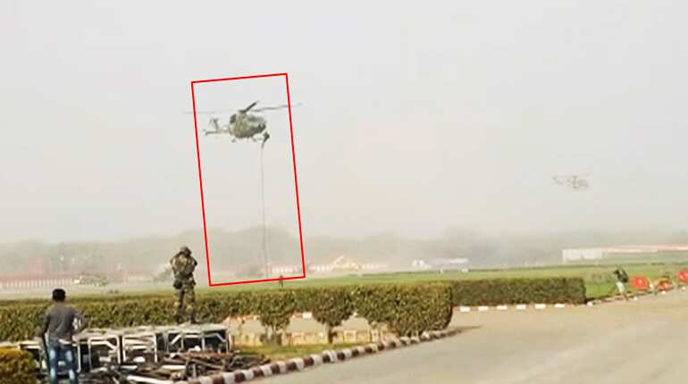 Watch: Indian army soldiers fall from helicopter during Republic Day practice Watch: Indian army soldiers fall from helicopter during Republic Day practice