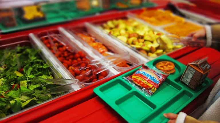 IIT Bombay asks non-vegetarian students to use separate plates
