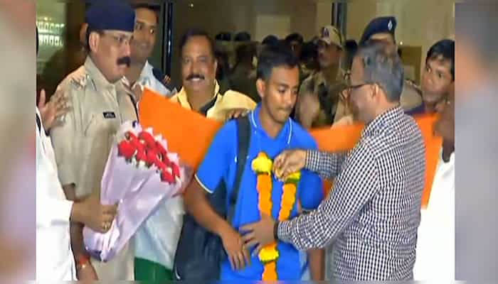 World champion U-19 cricket team arrives in Mumbai