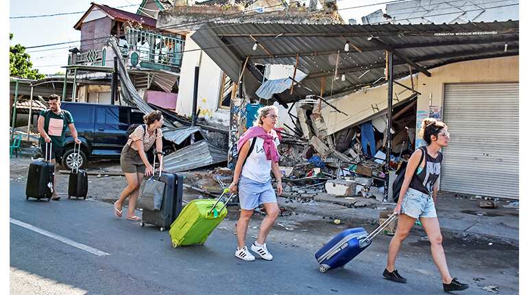 Watch: 1200 tourists evacuated from Indonesia's Gili island after earthquake kills 91 people