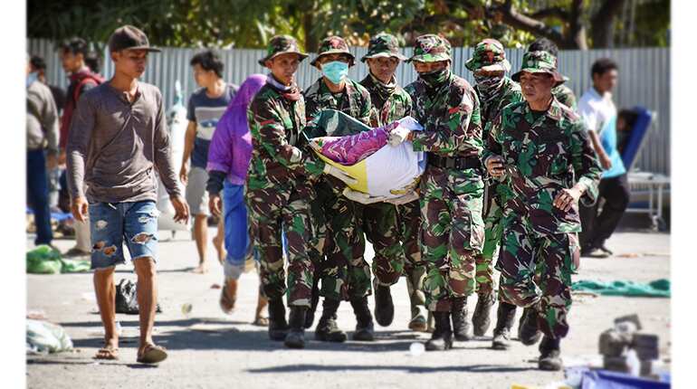Indonesia earthquake: Rescue operation hampered over damaged bridges, roads