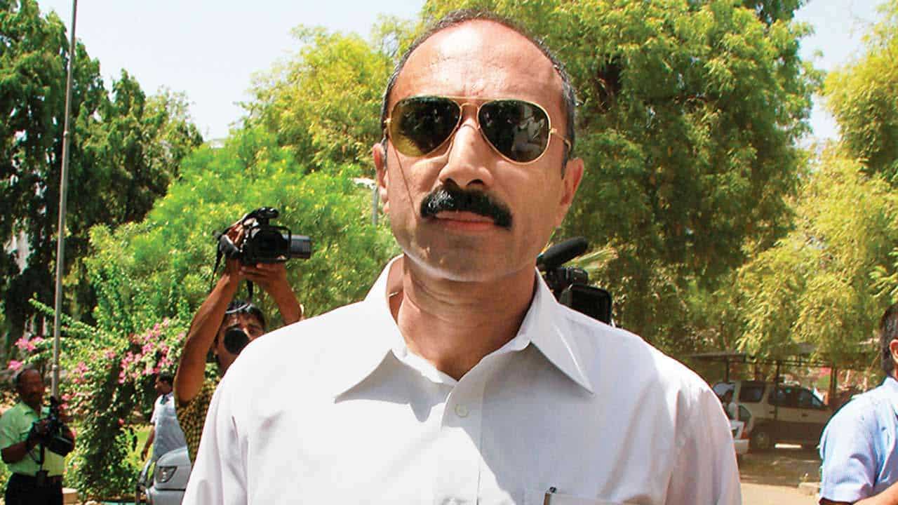 Former IPS officer Sanjiv Bhatt gets life imprisonment in 1990 custodial death case Former IPS officer Sanjiv Bhatt gets life imprisonment in 1990 custodial death case