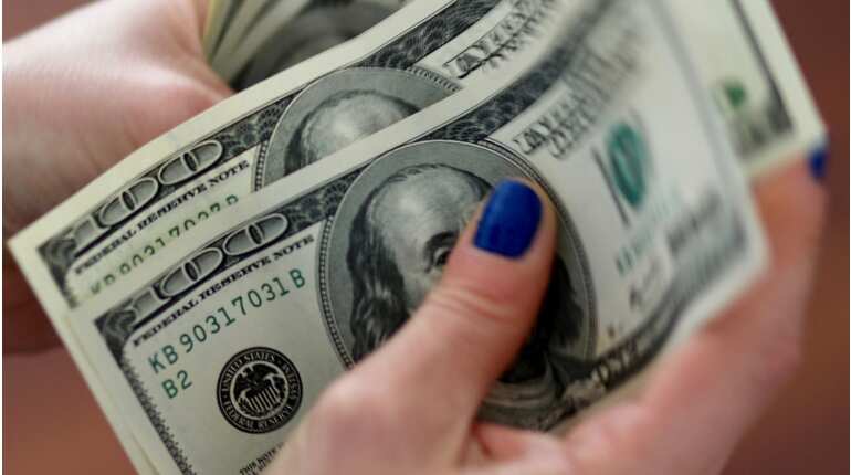 FPIs pull out over $4 bn from markets in October due to global trade tiff, rising crude prices