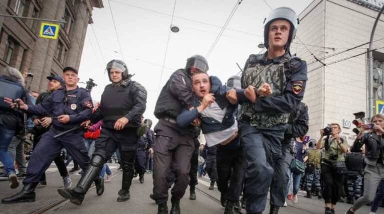 Russian police detain eight at Navalny protests in far east
