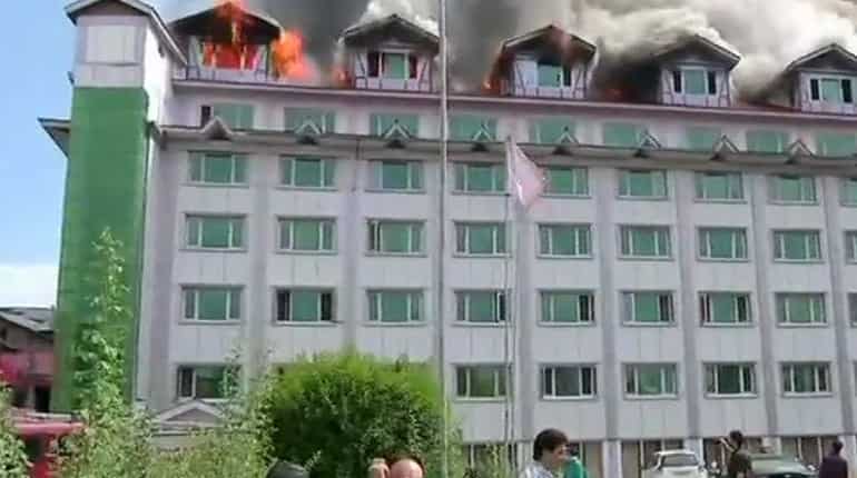 J&K: Massive fire breaks out in Srinagar's Pamposh Hotel