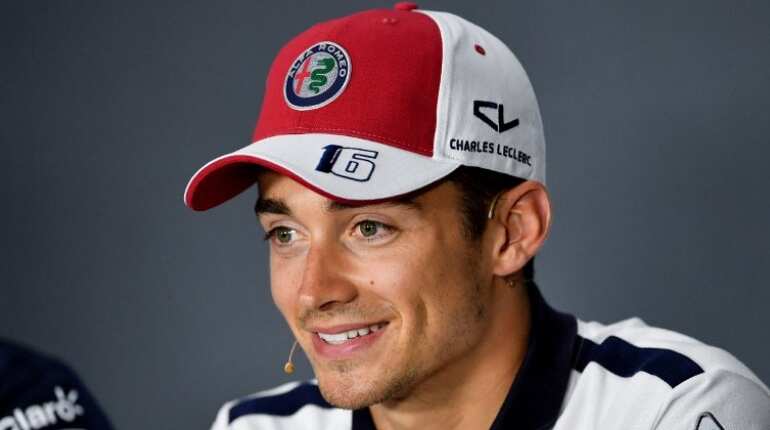 SAUBER (Charles Leclerc 9, Marcus Ericsson 11)
