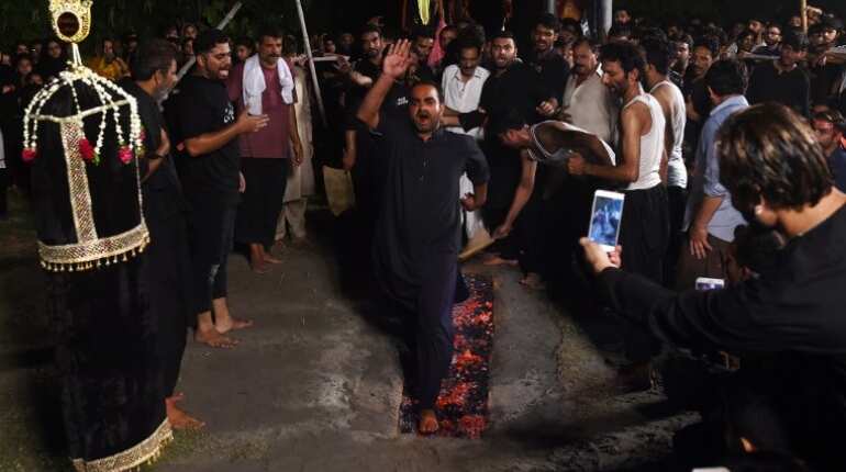 Pakistan's austerity car auction falls short, PM Imran Khan commutes by helicopter Pakistan's austerity car auction falls short, PM Imran Khan commutes by helicopter